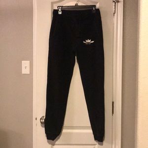 Iron Lily Joggers sweats size medium women’s black
